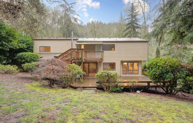 3 beds, 2.5 baths, $3,700