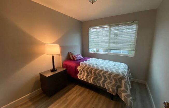 3 beds, 2 baths, 643 sqft, $2,550, Unit B402