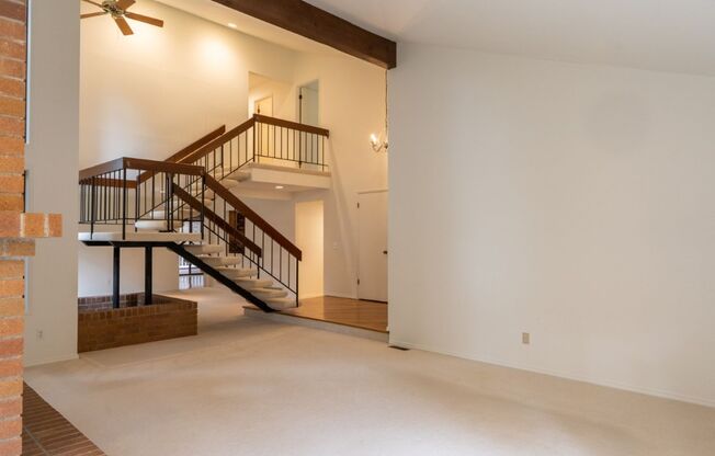 4bd/2.75ba Bellevue Home