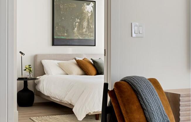 3 beds, 2 baths, 1,460 sqft, $15,995, Unit 17B