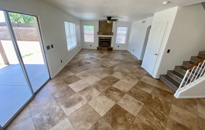 Spacious 4 Bedroom, 2.5 Bath in Avondale