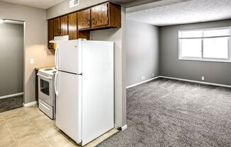 1 bed, 1 bath, $750, Unit 206