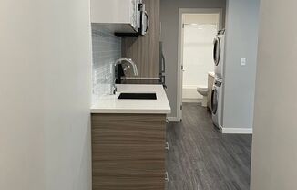 1 bed, 1 bath, 357 sqft, $1,325, Unit 004