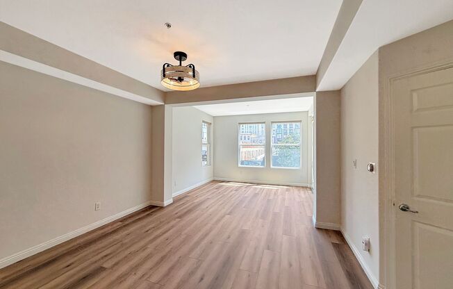 2BR/2BA with Dual Patios in Prime Downtown San Diego Location!
