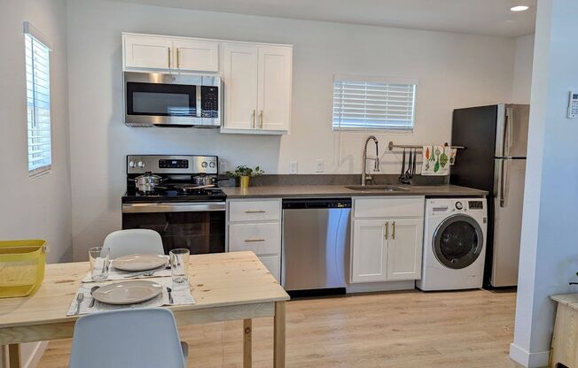 Aces on Apache - 1 month FREE with approve application