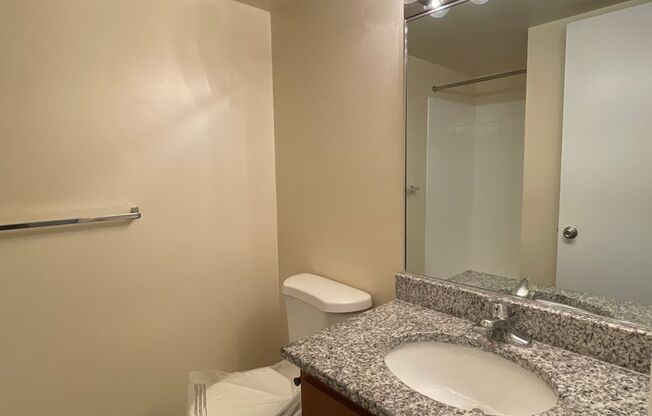 2 beds, 2 baths, 1,000 sqft, $1,850, Unit 14203 #A2