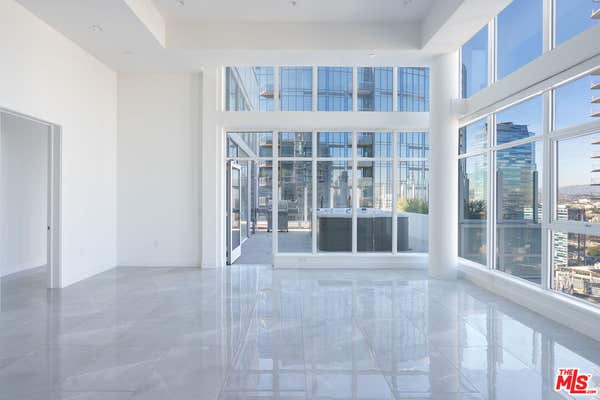 3 beds, 3 baths, 2,676 sqft, $14,300, Unit 1