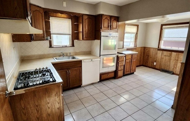 19417 MOHAWK AVE