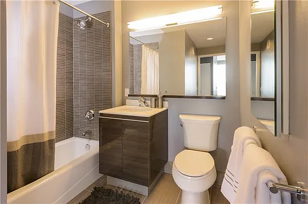 Studio, 1 bath, $4,595, Unit 30H