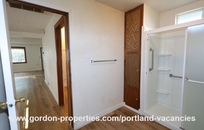 2 beds, 1 bath, $1,795