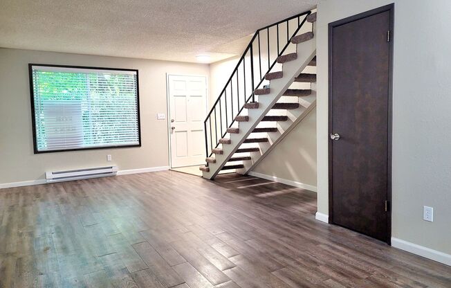 Auburn Triplex