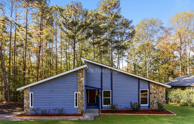 135 BEETHOVEN CT