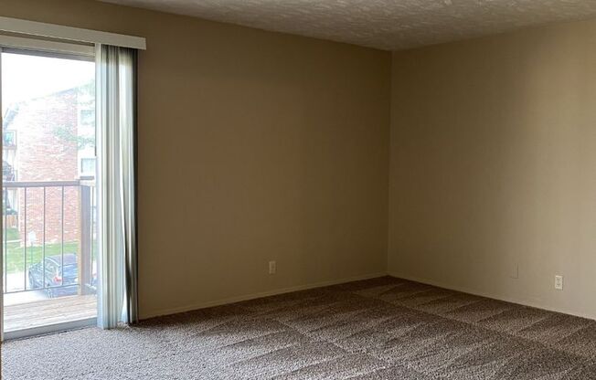 1 bed, 1 bath, 850 sqft, $990, Unit 4-412