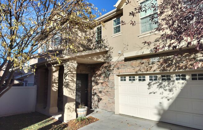 Modern 4bd/2.5ba Riverton Home! Amazing location, dedicated backyard!