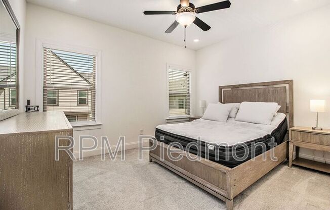 2638 CARUSO WAY