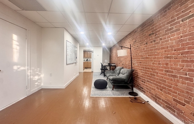 384 Riverway