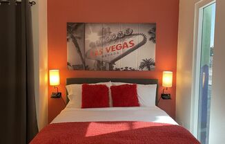 Studio, 1 bath, 230 sqft, $750, Unit 202