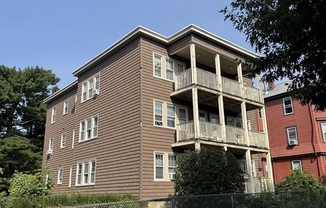 21 WOODMAN ST