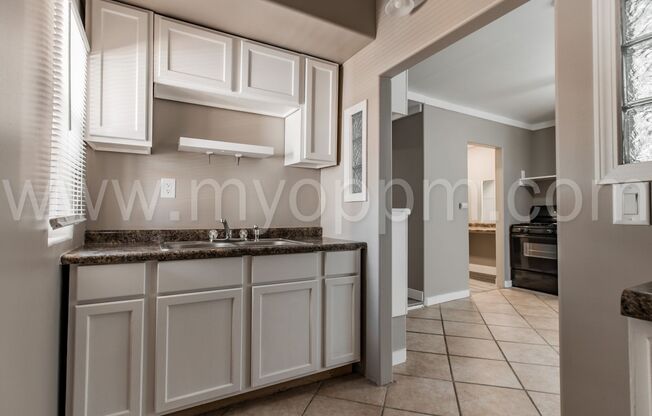 1 bed, 1 bath, 675 sqft, $750, Unit 816/04