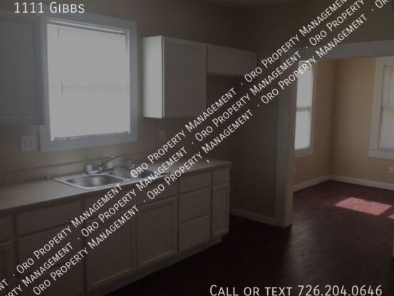 1111 GIBBS