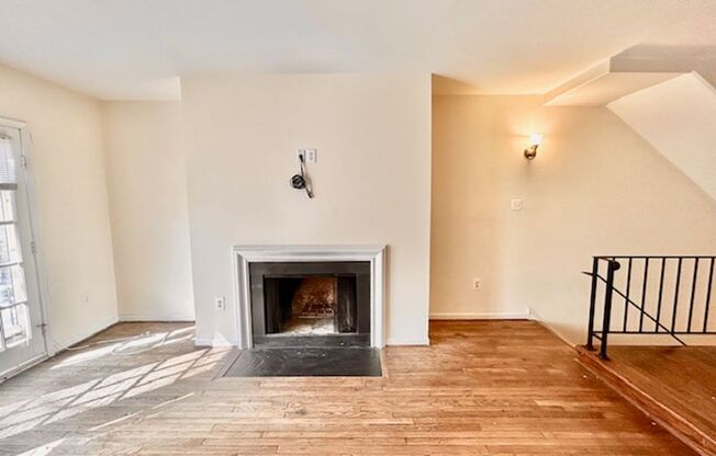 Charming Kalorama home featuring beautiful hardwood floors, a spacious kitchen, and plenty of natural light! Street parking available!
