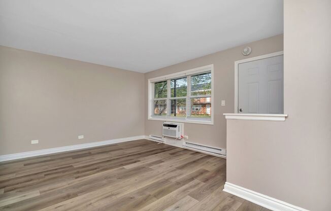 1 bed, 1 bath, 564 sqft, $1,395, Unit 11-04 Iron Gate