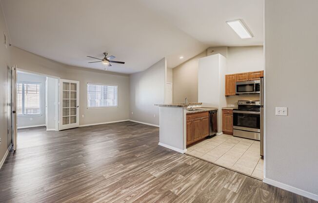 1 bed, 1 bath, 900 sqft, $1,577
