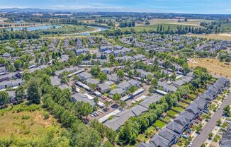 Discover Your Corvallis Escape: Near the River, Trails, and Parks