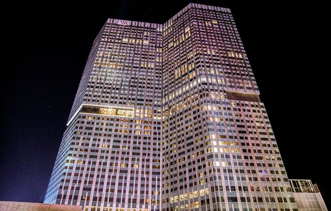 1 bed, 1.5 baths, $5,995, Unit #3902