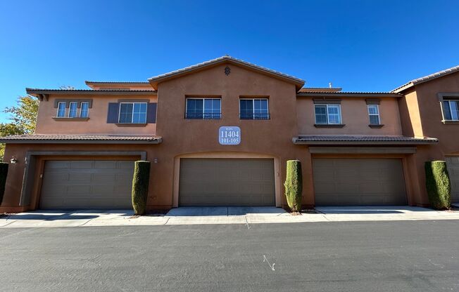 2-Bedroom 2.5-Bathroom Downtown Summerlin Townhouse!