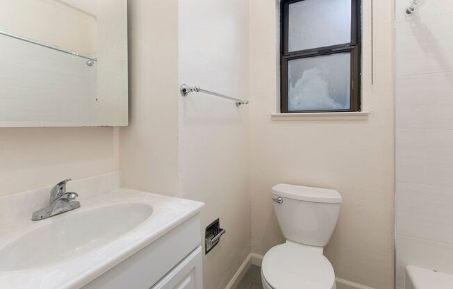 Studio, 1 bath, 346 sqft, $2,095, Unit 08