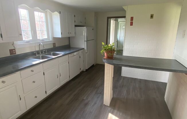 Authentic 3 bedroom New England Colonial! Available in July! Showings Start 6/10/25!