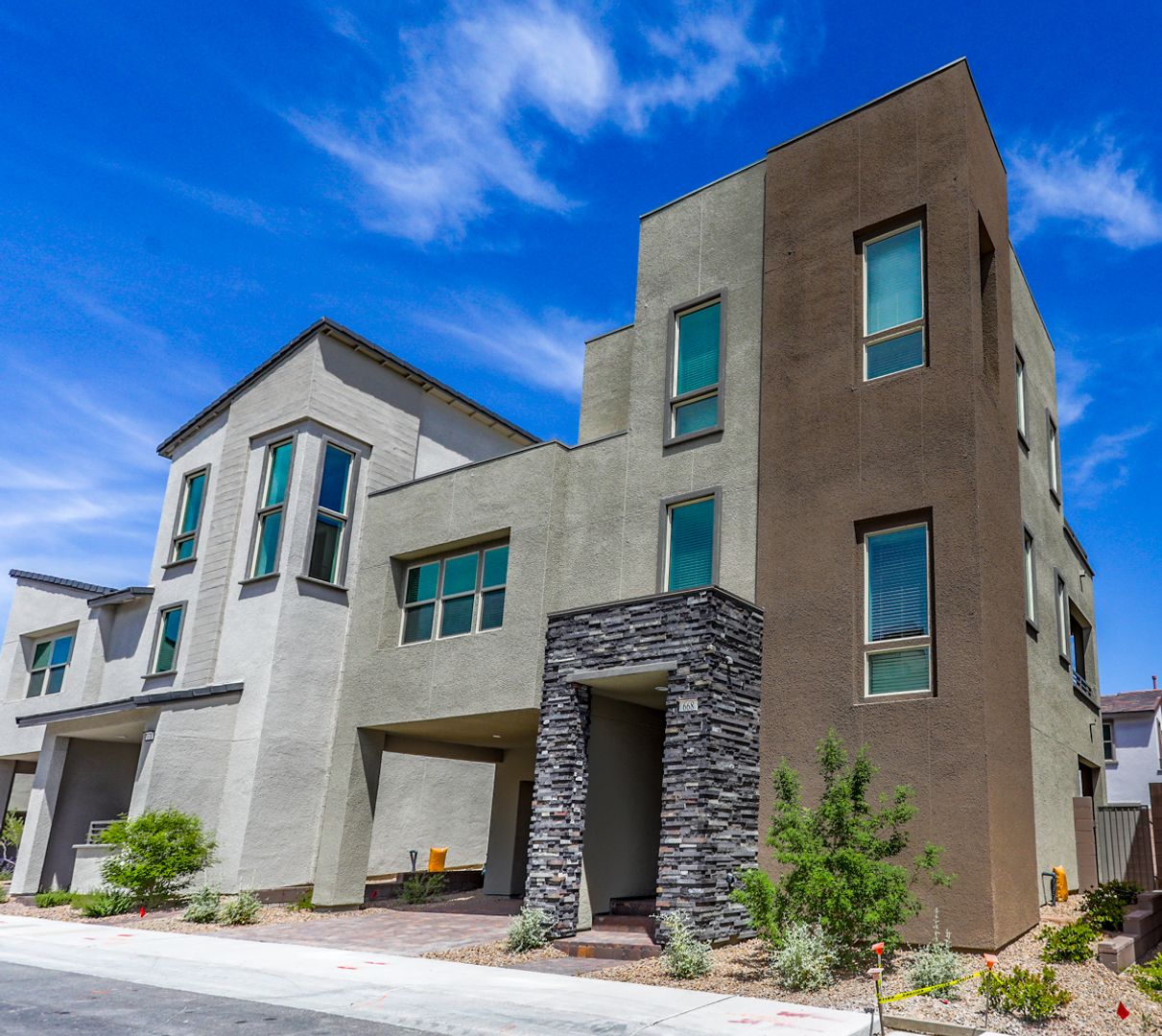 Brand New Never Lived In 2 Bed, 3.5 Bath, Summerlin Beauty