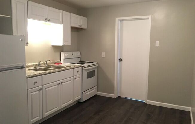 1 bed, 1 bath, $855, Unit PL 307-06