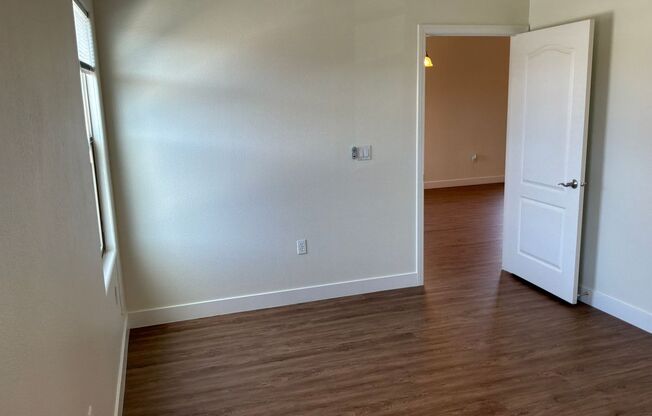 2 beds, 2 baths, $1,600, Unit Unit #2114