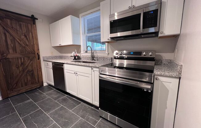 2 beds, 2 baths, $1,800