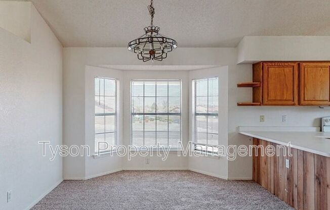 5201 TAMARIZ NW