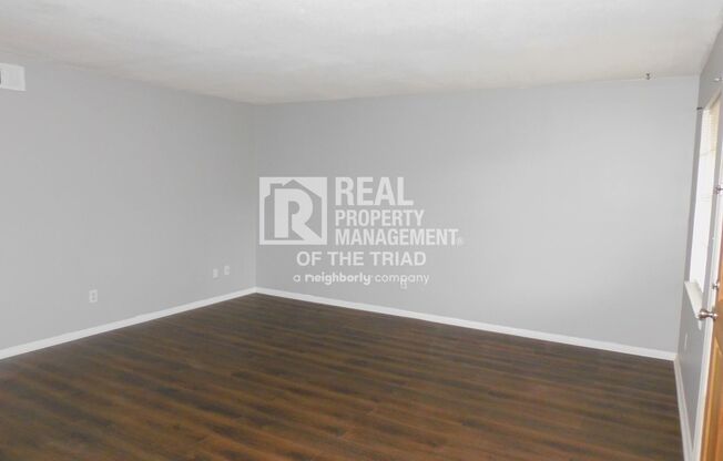 Move in Special! - Main level 2BR/1BA unit available now