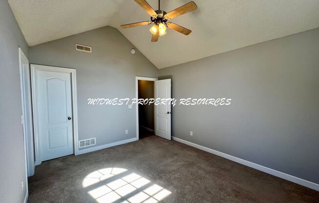 3 beds, 2.5 baths, $1,530