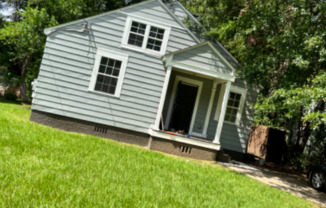 2219 LOCUST ST