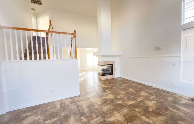 Beautiful Newly Renovated SW Las Vegas Home. 3 Beds 3 Full Bath.