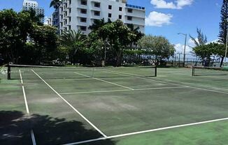 2121 N Bayshore Dr
