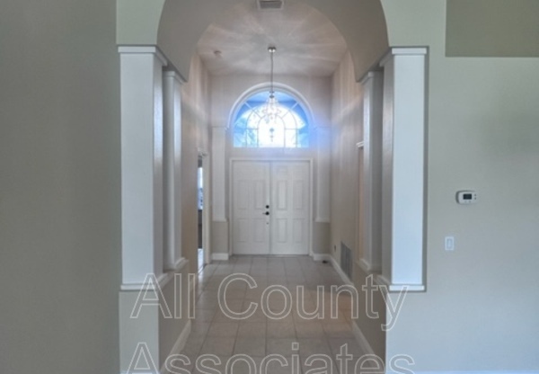4419 SAWGRASS DR