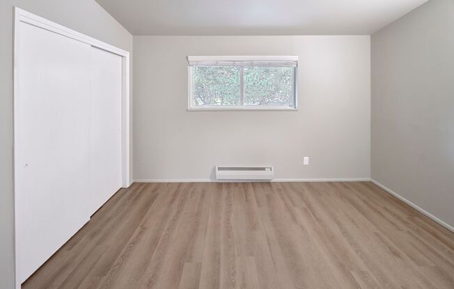 1 bed, 1 bath, 456 sqft, $1,165, Unit 212