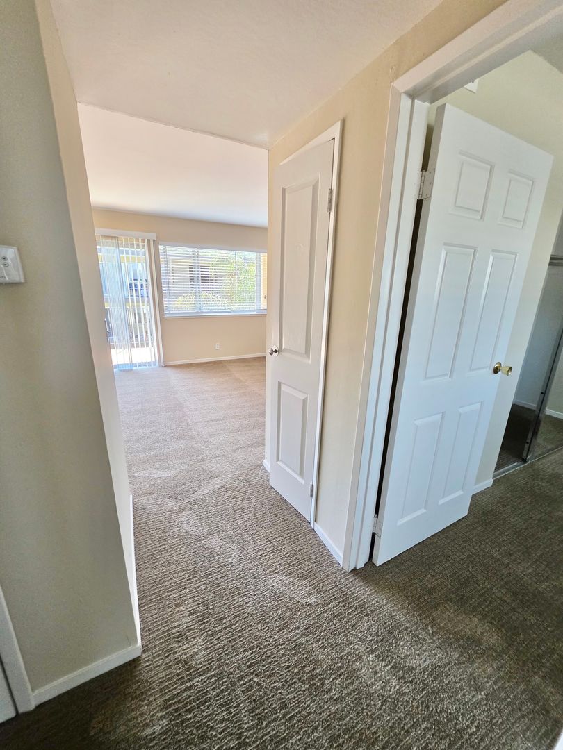 Sunny Terra Linda 2bed/1.5bath, Parking! Storage! Pool! - PROGRESSIVE