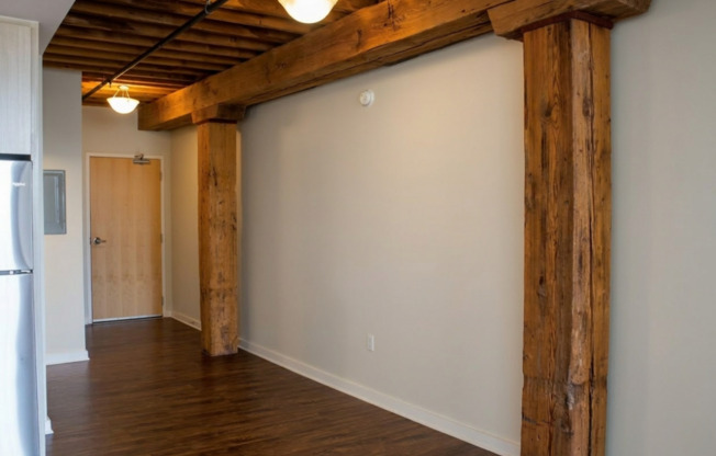 1 bed, 1 bath, 820 sqft, $1,875, Unit 505