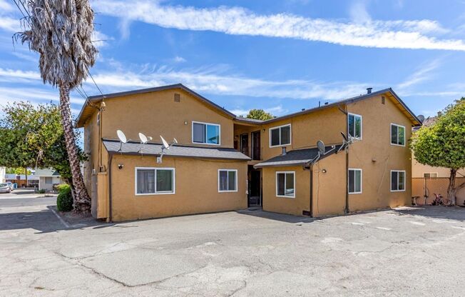 2136 Main St.