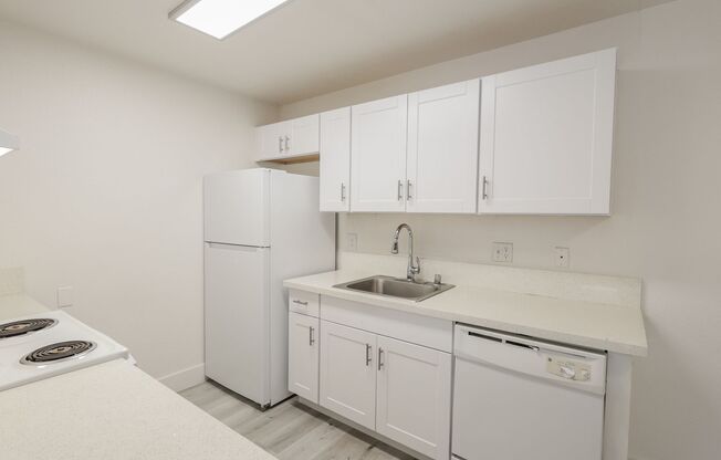 1 bed, 1 bath, 564 sqft, $1,425, Unit 61