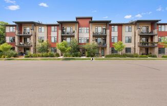 2 beds, 2 baths, $1,950, Unit # 204