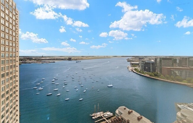 1 bed, 1 bath, 746 sqft, $3,600, Unit 32D